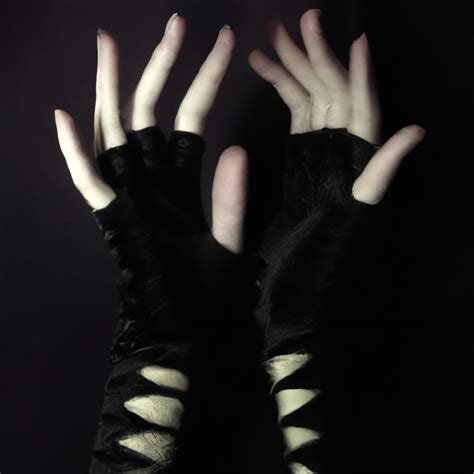 The impact of occult charms gloves on ritual magic